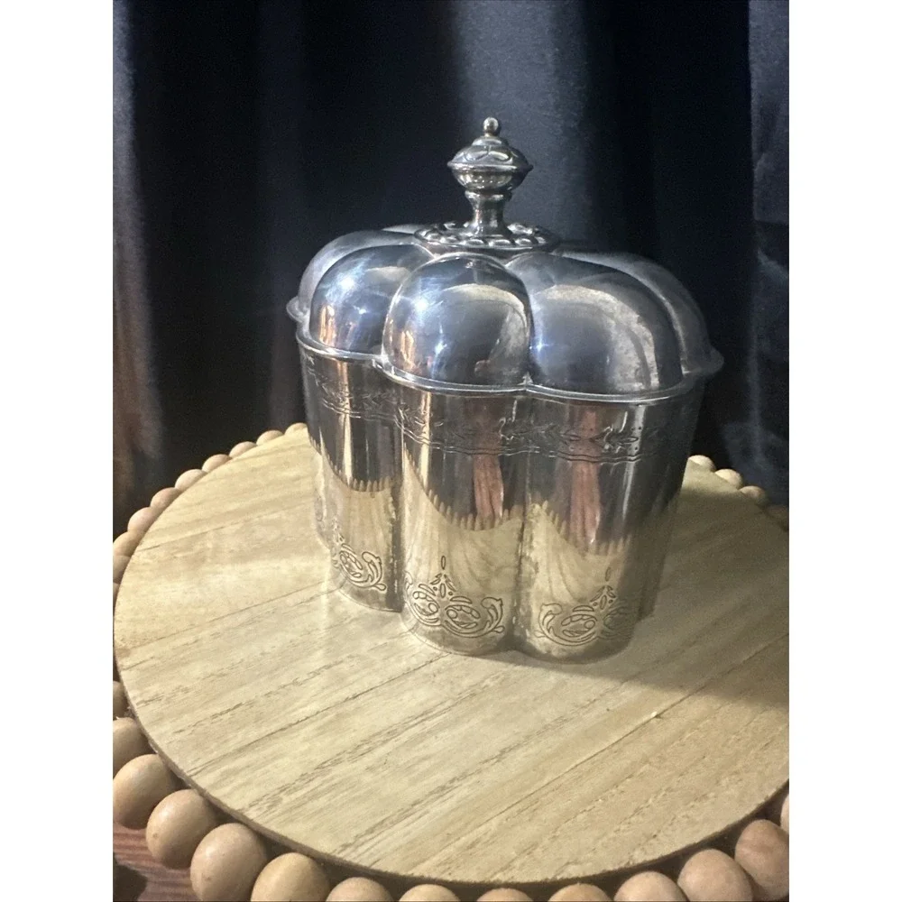 Godinger 1994 Vintage Silver Plate Oval Jewelry Trinket Box  Lined